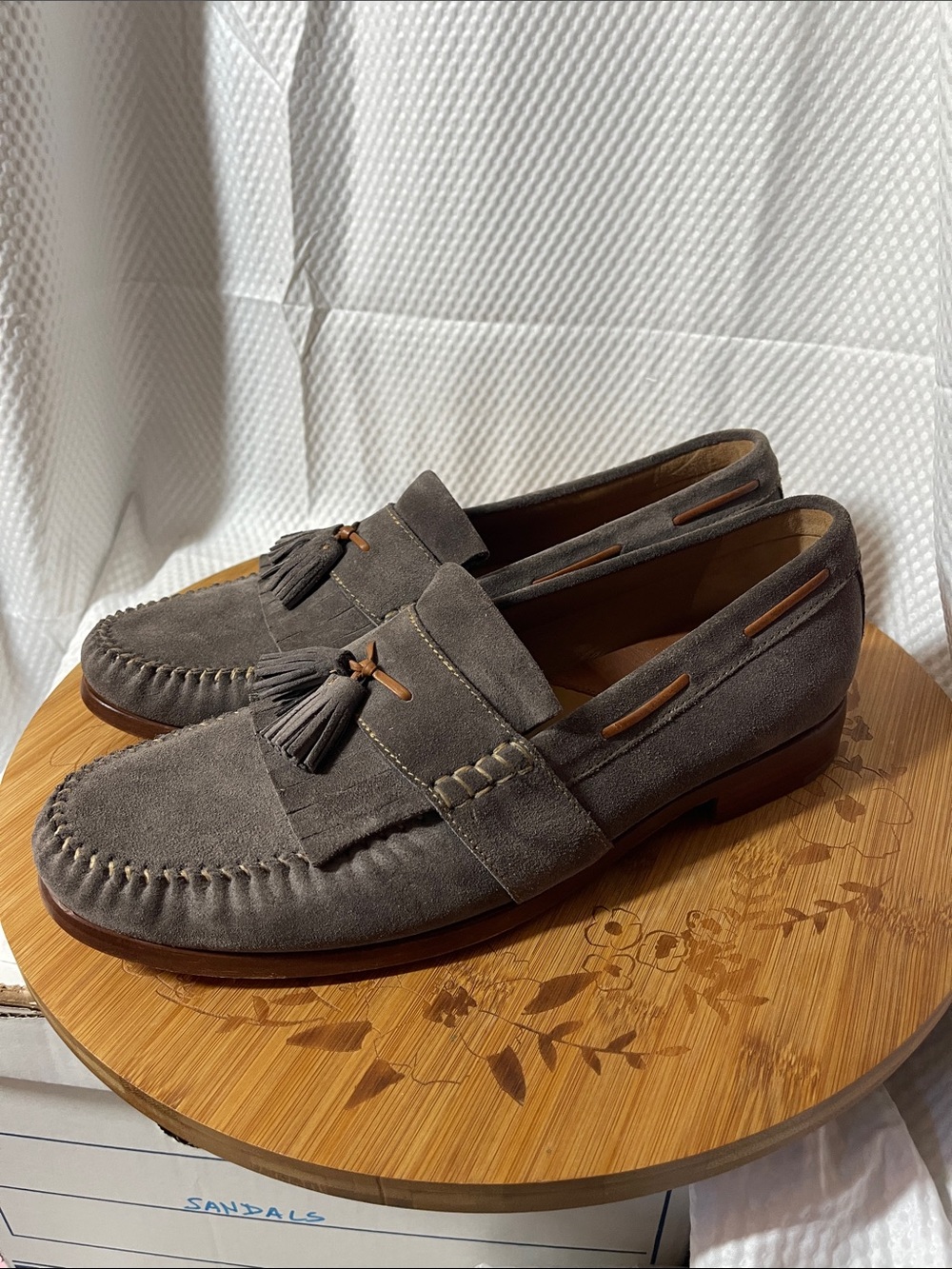 Johnston & Murphy Danbury Grey Suede Tassel Loafers size 11 1/2